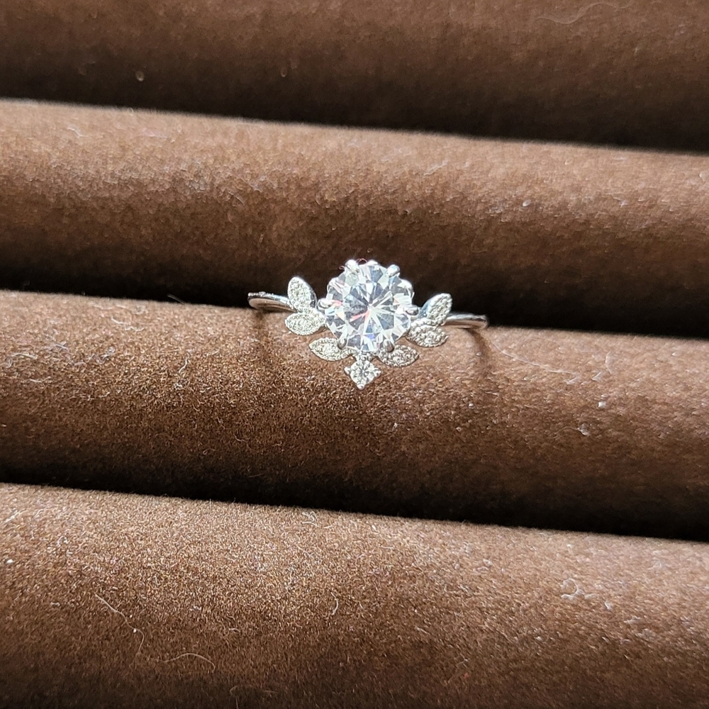 Charmed aroma ring
